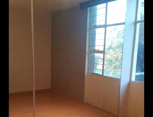 2 BEDROOM APARTMENT FOR SALE IN FLORIDA PARK